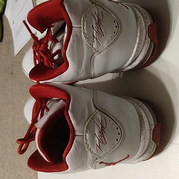 Jordan Shoes - Picture 5 of 6